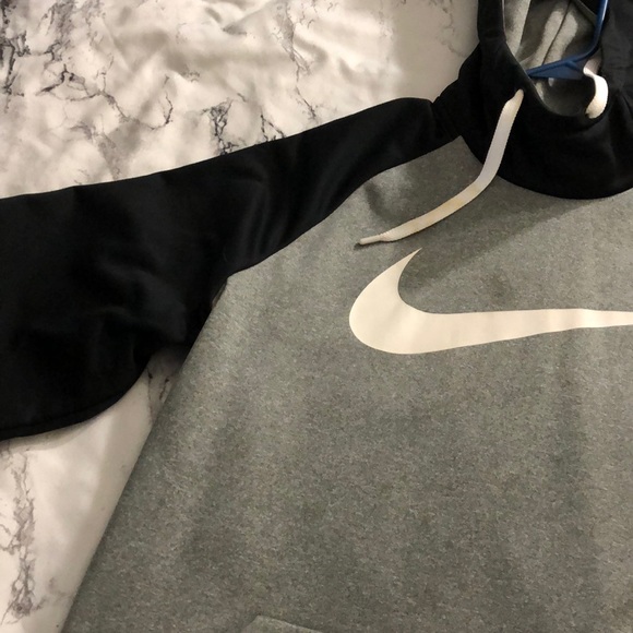 NIKE pullover - Picture 2 of 3